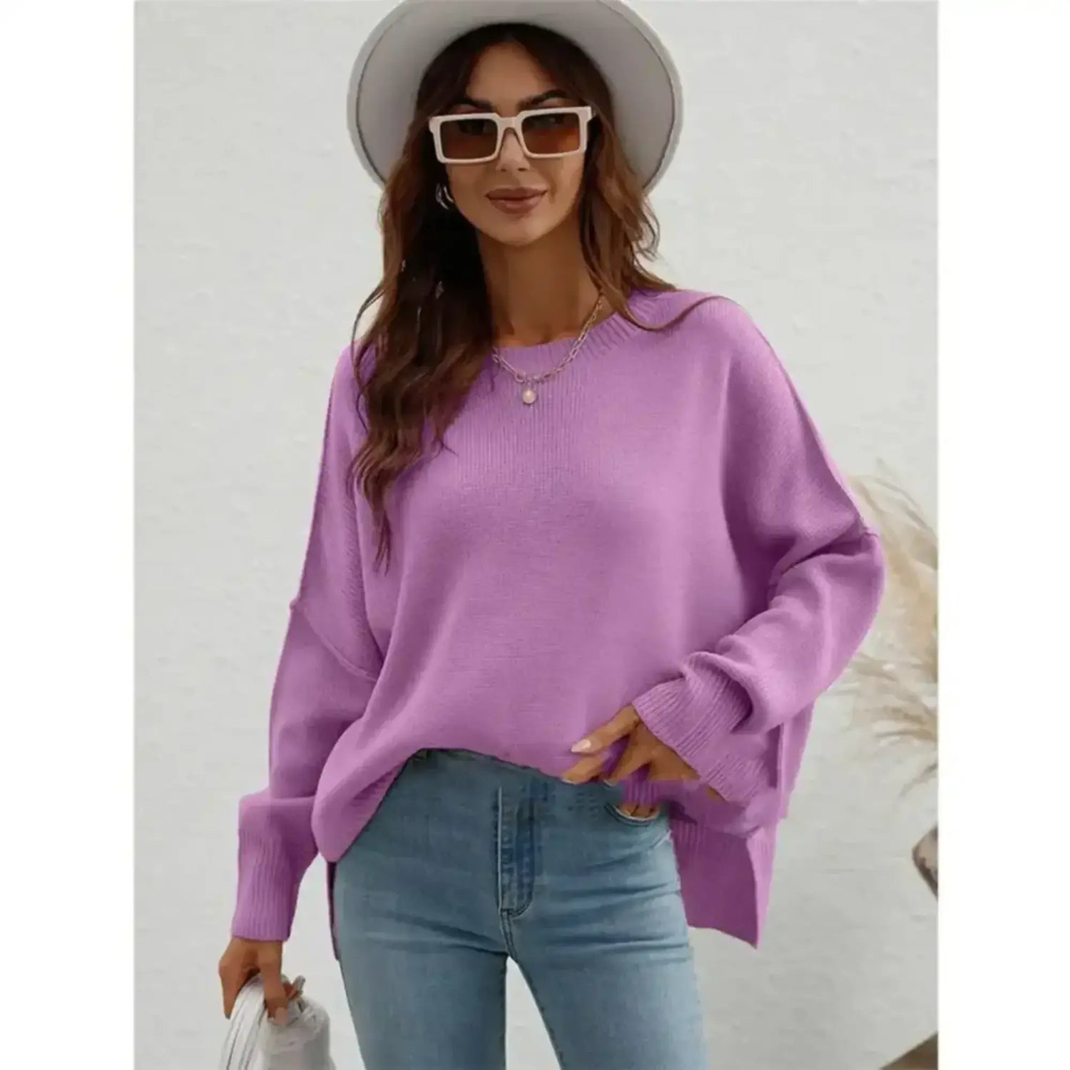 Long sleeve crew neck sweater for women, stylish and comfortable.