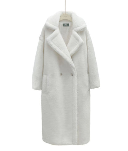 Long winter cashmere lamb coat for warmth and elegance in cold weather.