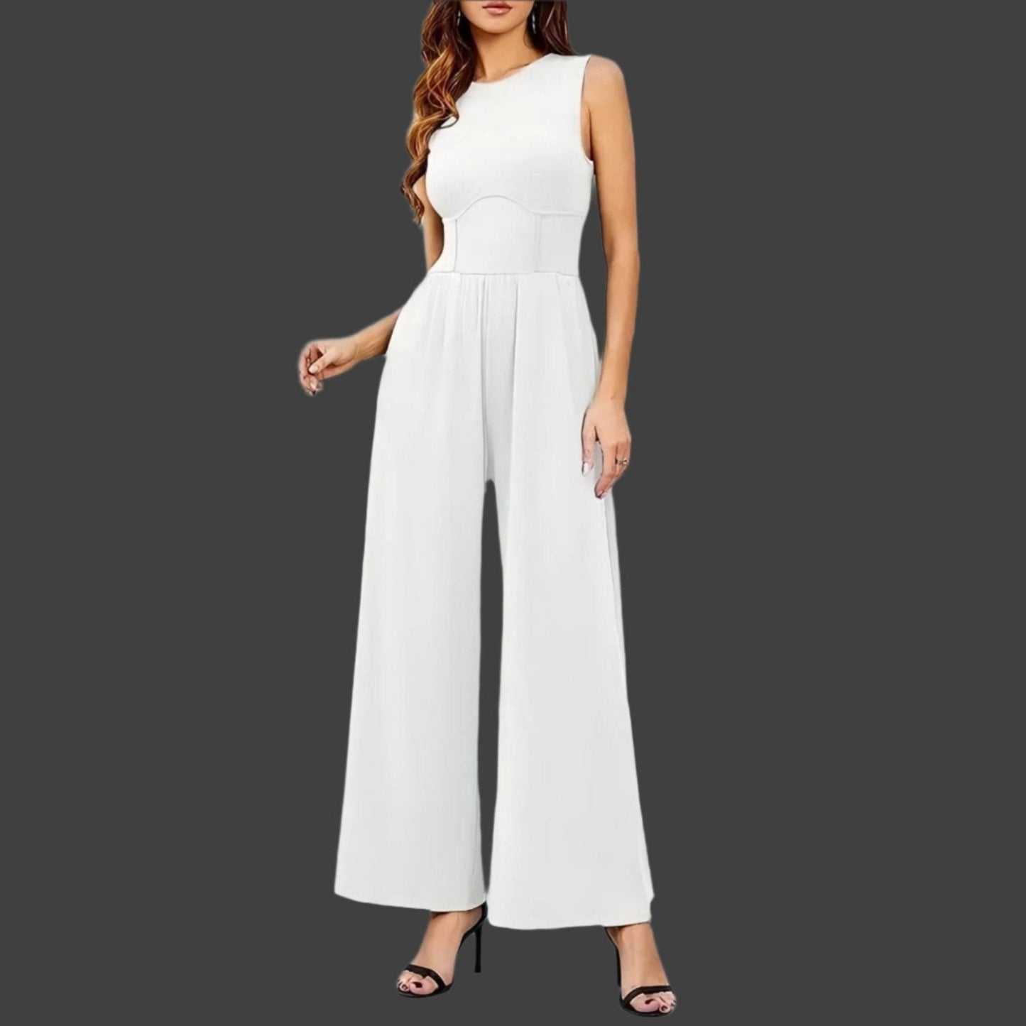 Stylish women's summer ribbed jumpsuit, perfect for comfort and warmth.